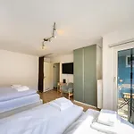 Mit Balkon Und Festungsblick * فورتسبورغ