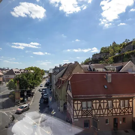 Apartmán Mit Balkon Und Festungsblick Würzburg