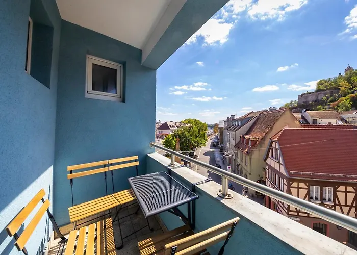 Mit Balkon Und Festungsblick Appartement *