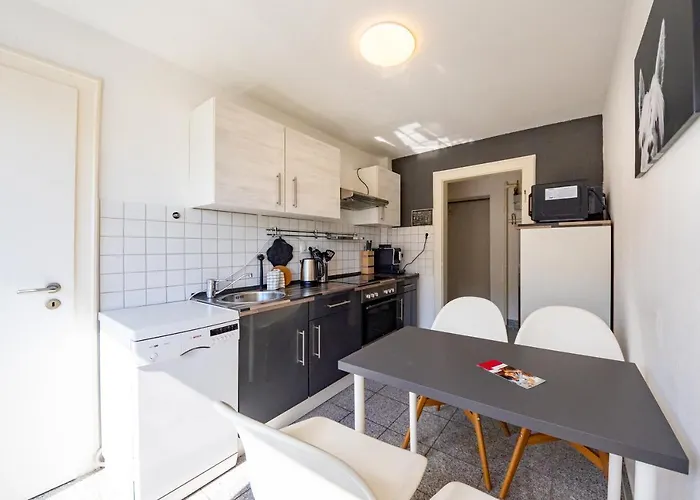 Mit Balkon Und Festungsblick Appartement *